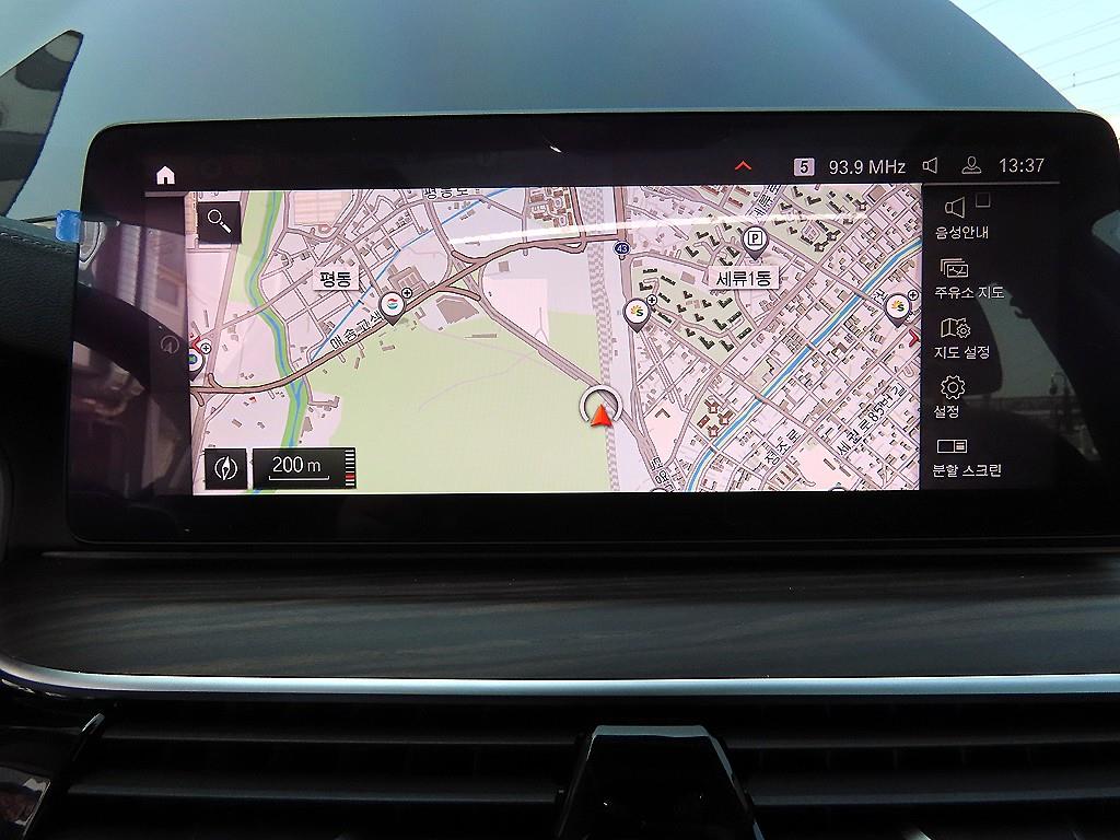 BMW 5 Series 2021 Negro - Importación desde Corea - HF Imports Iquique - Foto 13