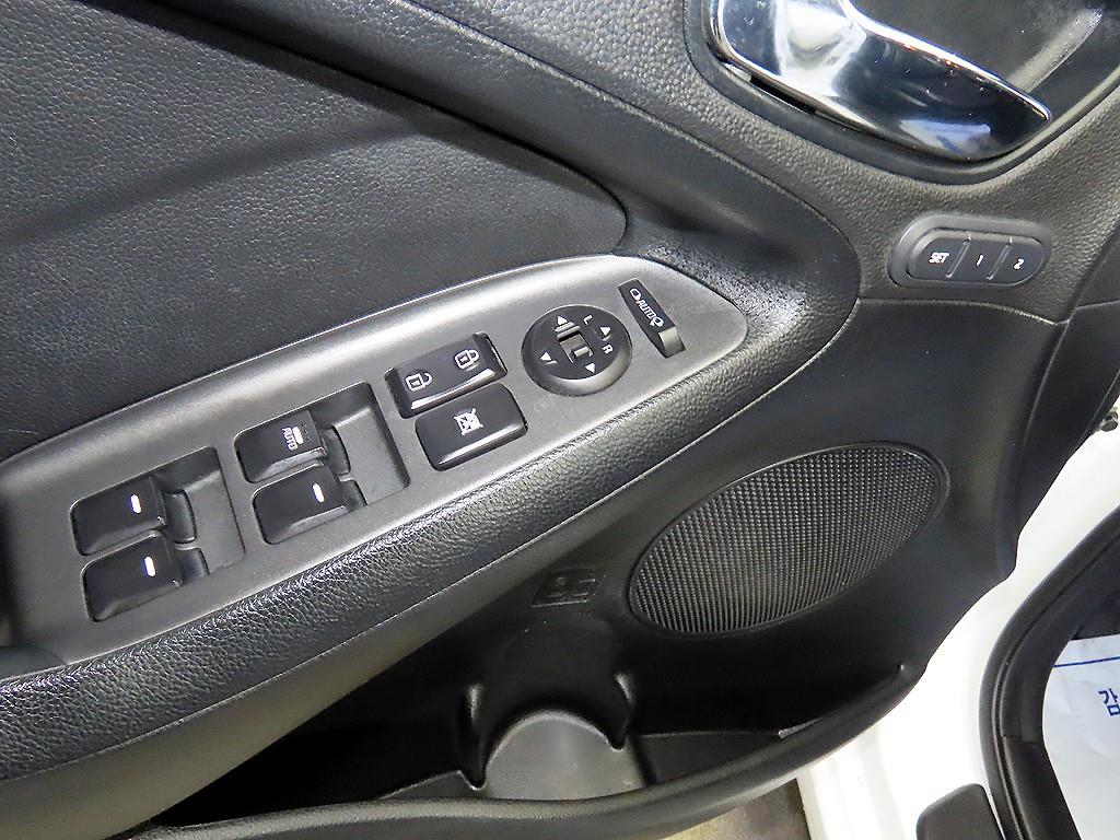 KIA K3 2013 Blanco - Importación desde Corea - HF Imports Iquique - Foto 13