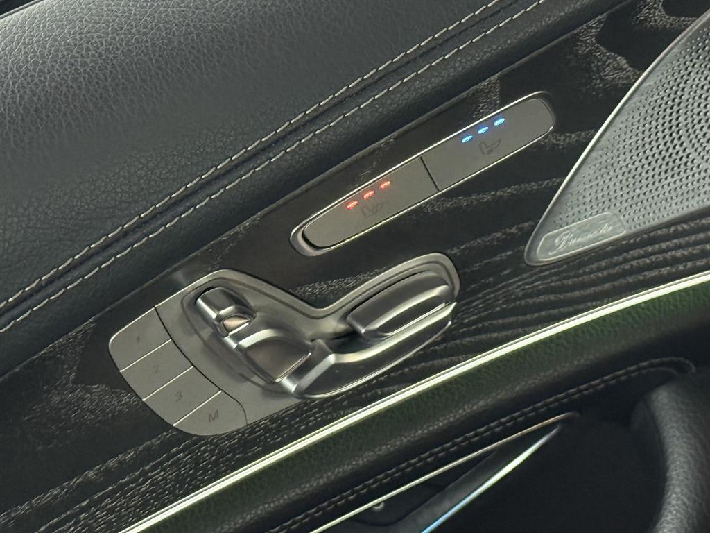 Mercedes Benz CLS Class - Vista 11