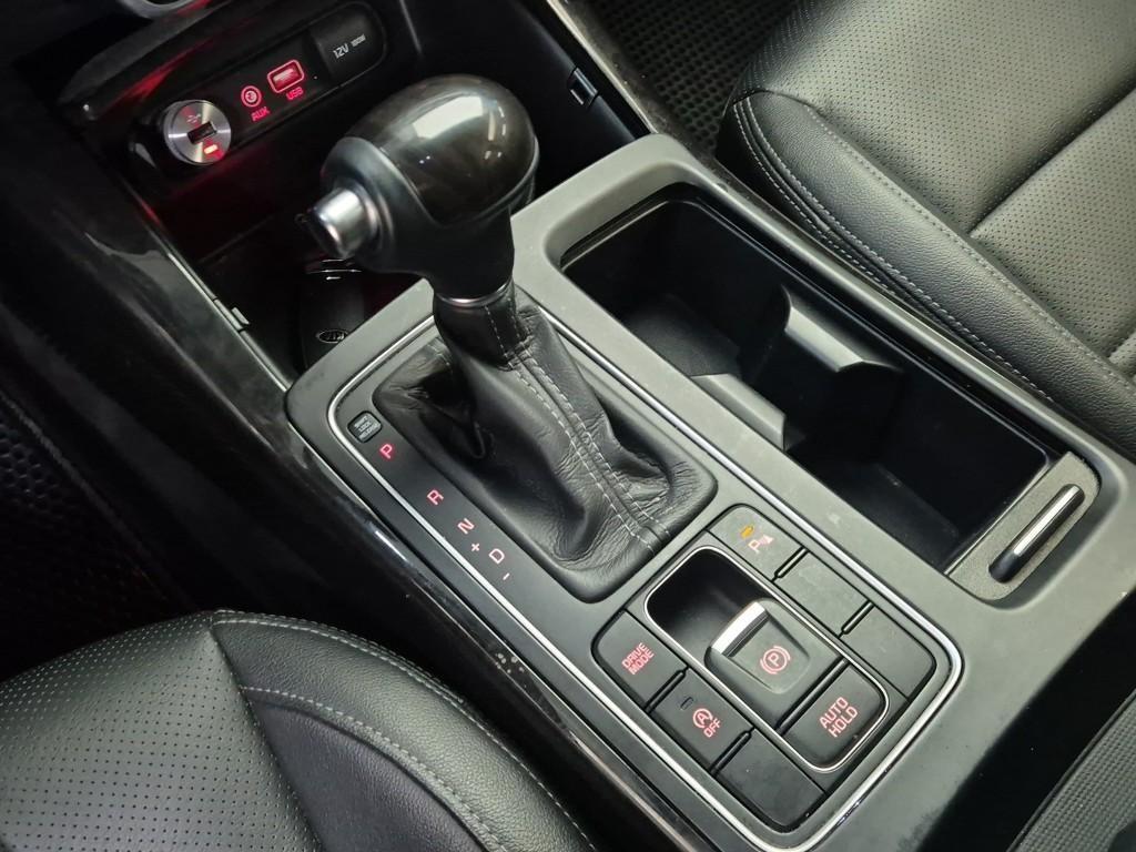 KIA Sorento - Vista 8