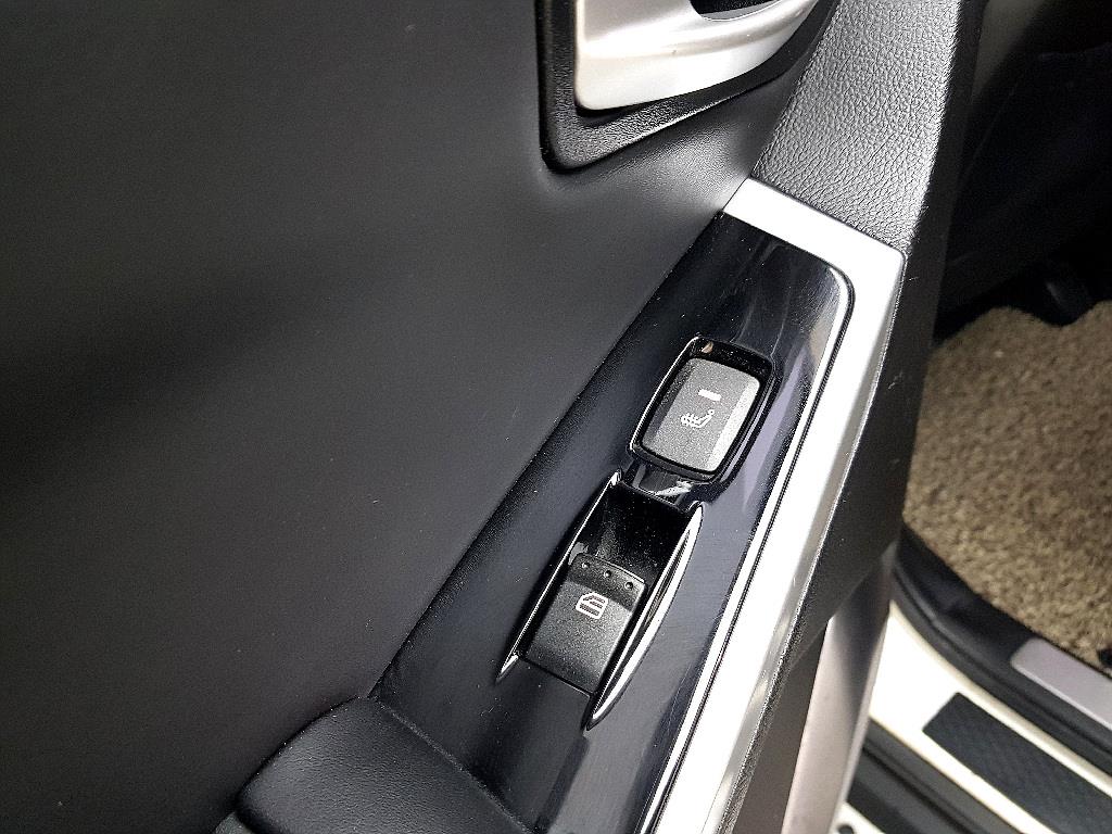 Ssangyong Korando - Vista 10