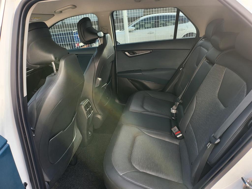 KIA Niro - Vista 6