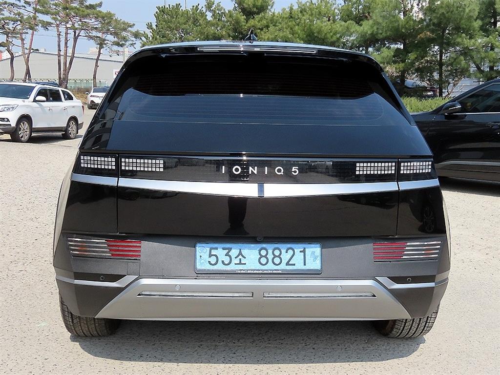 HYUNDAI Ioniq 5 - Vista 4