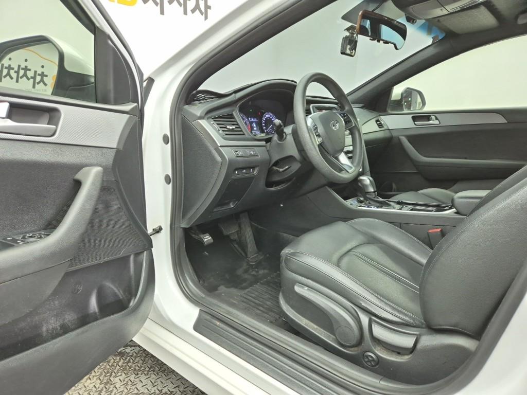 HYUNDAI Sonata 2019 Blanco - Importación desde Corea - HF Imports Iquique - Foto 13