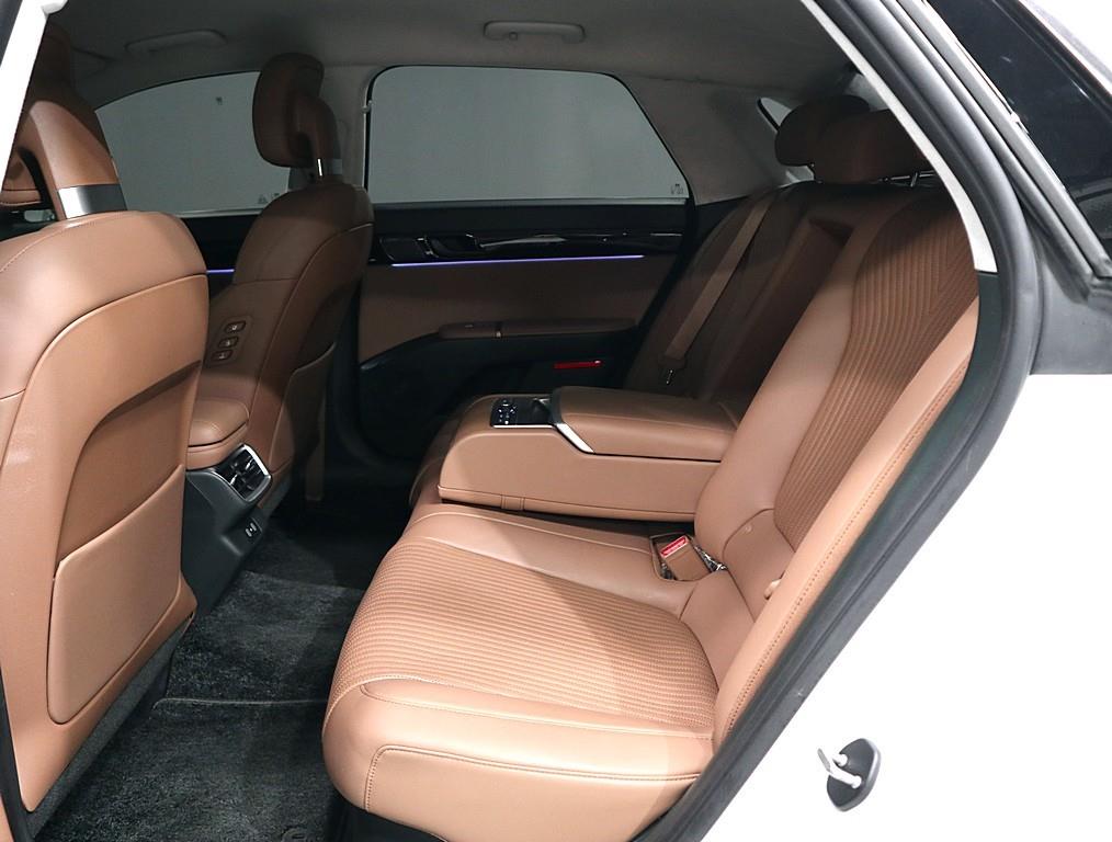 HYUNDAI Grandeur - Vista 10