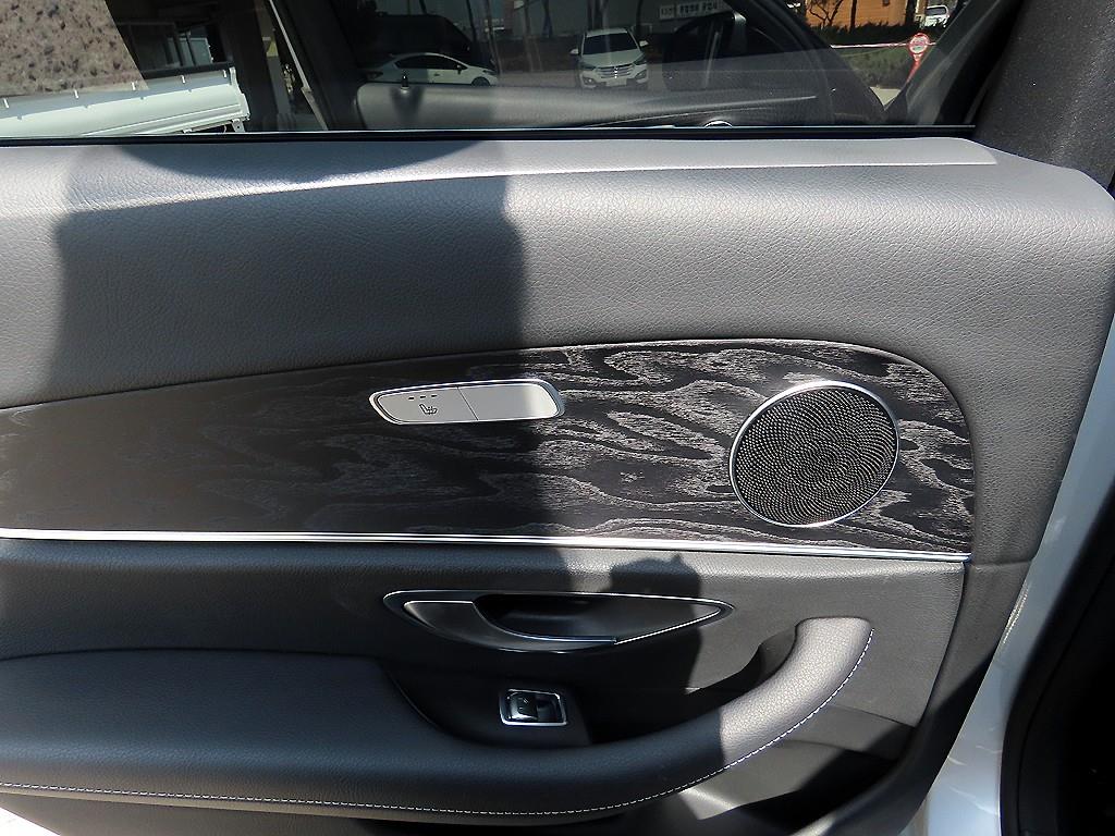 Mercedes Benz E class 2017 Plateado - Importación desde Corea - HF Imports Iquique - Foto 15