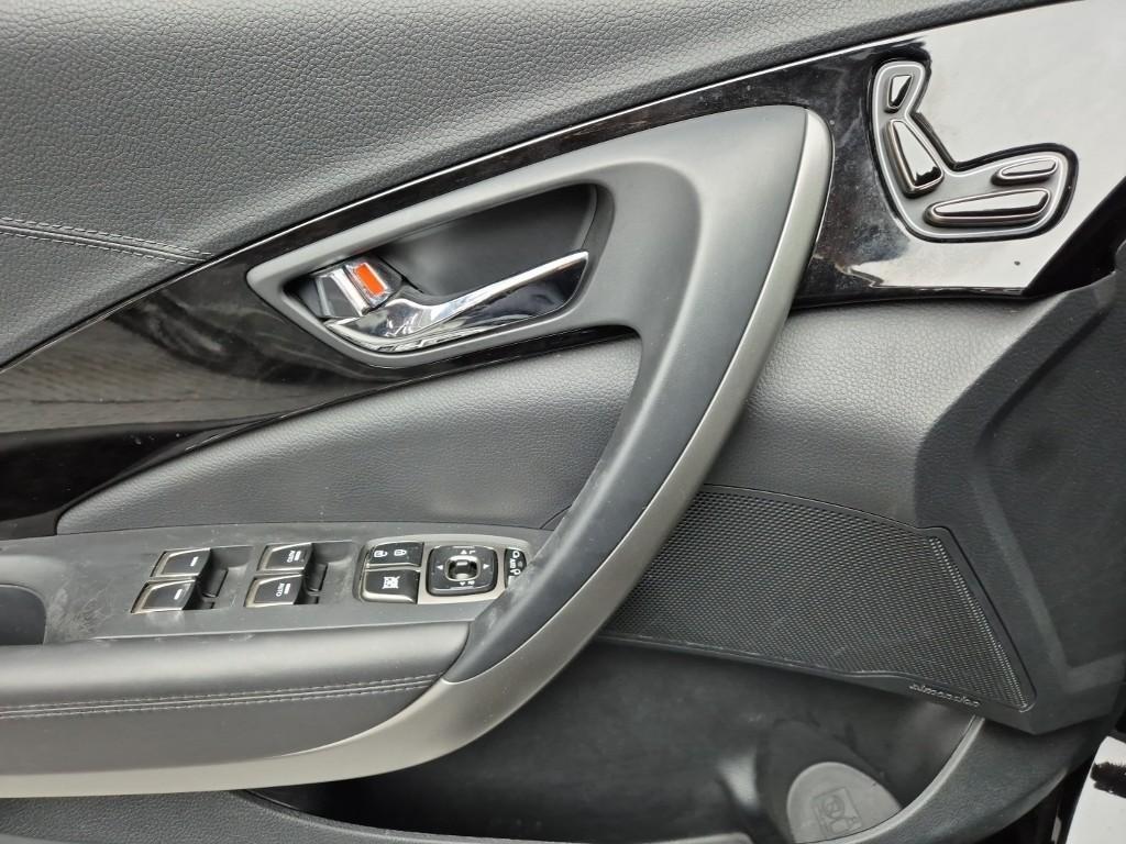 HYUNDAI Grandeur 2012 Negro - Importación desde Corea - HF Imports Iquique - Foto 18