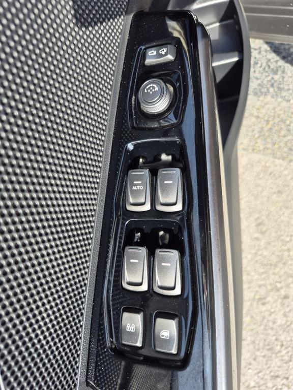 Ssangyong Tivoli 2020 Blanco - Importación desde Corea - HF Imports Iquique - Foto 17