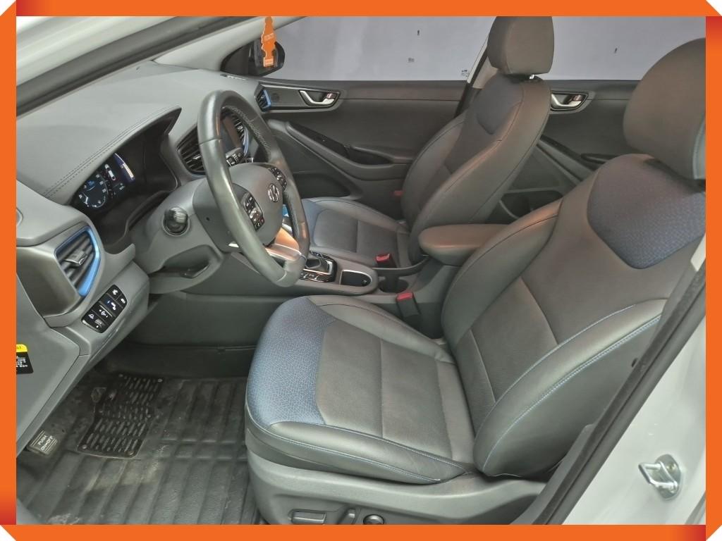 HYUNDAI Ioniq - Vista 9