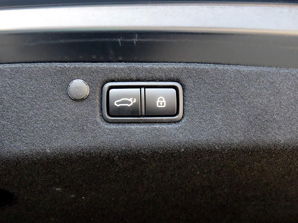 HYUNDAI Grandeur 2023 Negro - Importación desde Corea - HF Imports Iquique - Foto 17