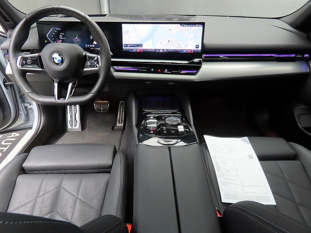 BMW 5 Series - Vista 7
