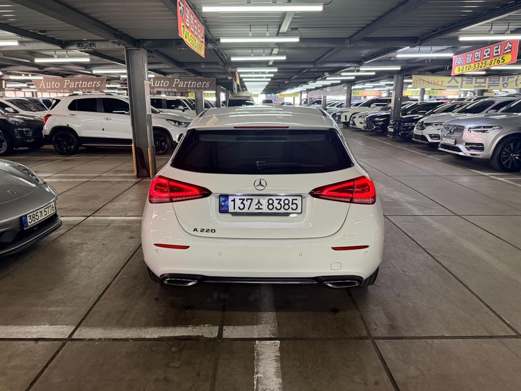 Mercedes Benz A Class - Vista 5