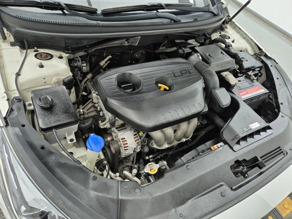 HYUNDAI Sonata - Vista 6