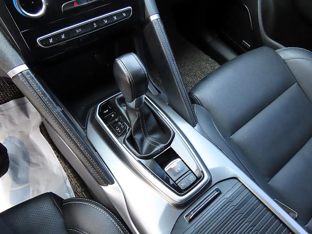 SAMSUNG QM6 - Vista 10