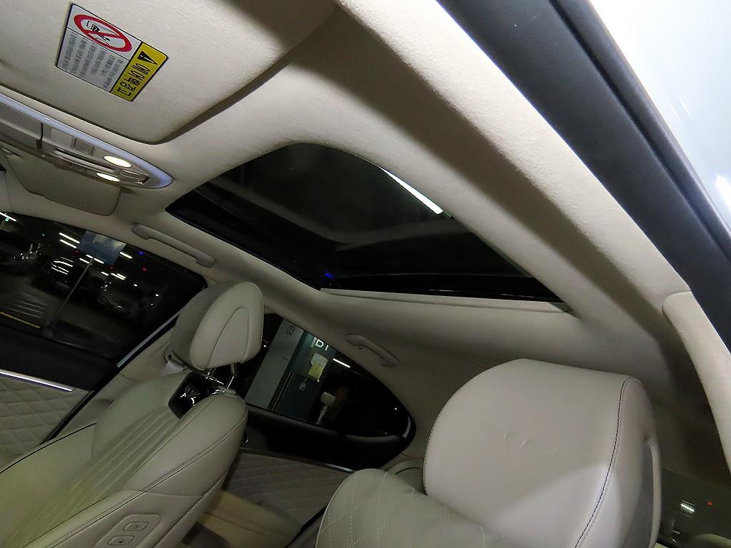 Genesis G70 2019 Blanco - Importación desde Corea - HF Imports Iquique - Foto 17