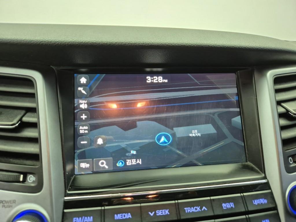 HYUNDAI Tucson 2017 Gris - Importación desde Corea - HF Imports Iquique - Foto 13