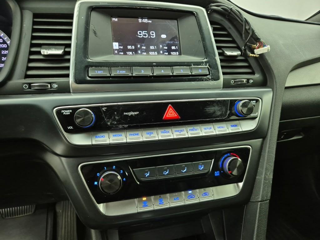 HYUNDAI Sonata - Vista 10