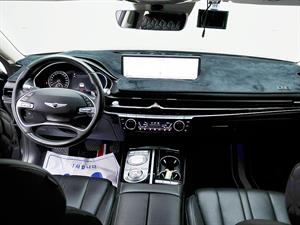 Genesis G80 - Vista 10