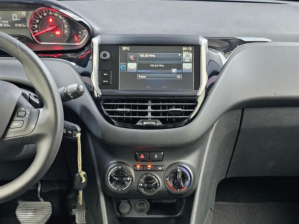 Peugeot 208 2016 Blanco - Importación desde Corea - HF Imports Iquique - Foto 14