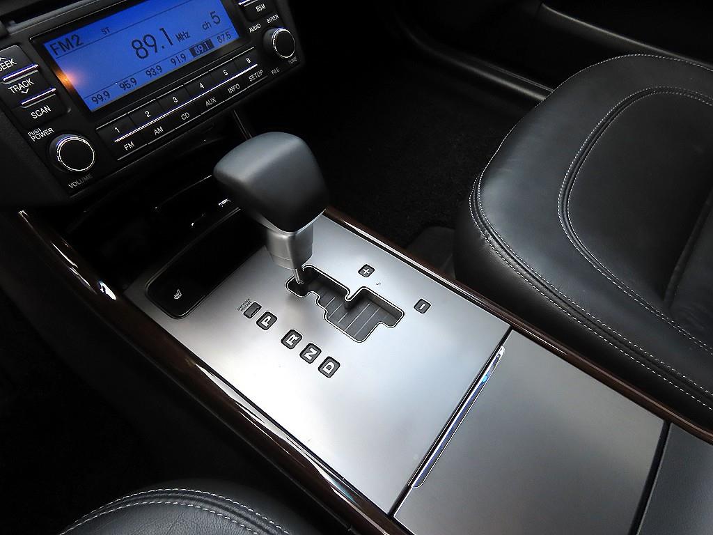 HYUNDAI Grandeur - Vista 11