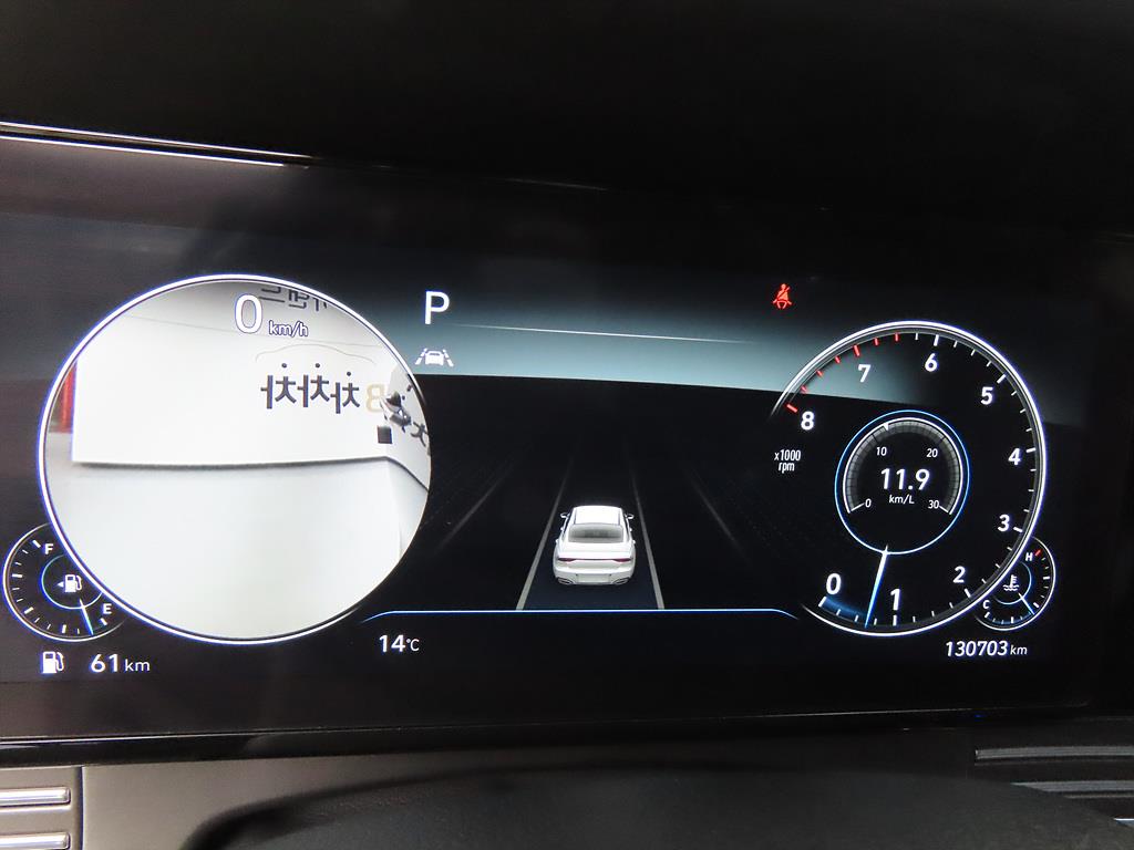 HYUNDAI Grandeur - Vista 10