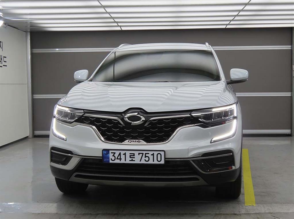 SAMSUNG QM6 - Vista 2