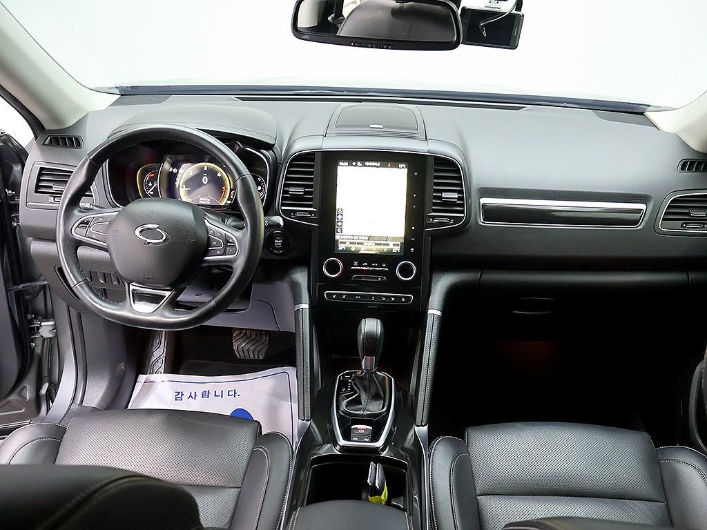 SAMSUNG QM6 - Vista 9