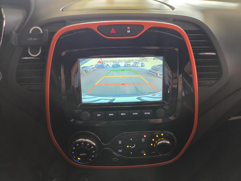 SAMSUNG QM3 - Vista 10