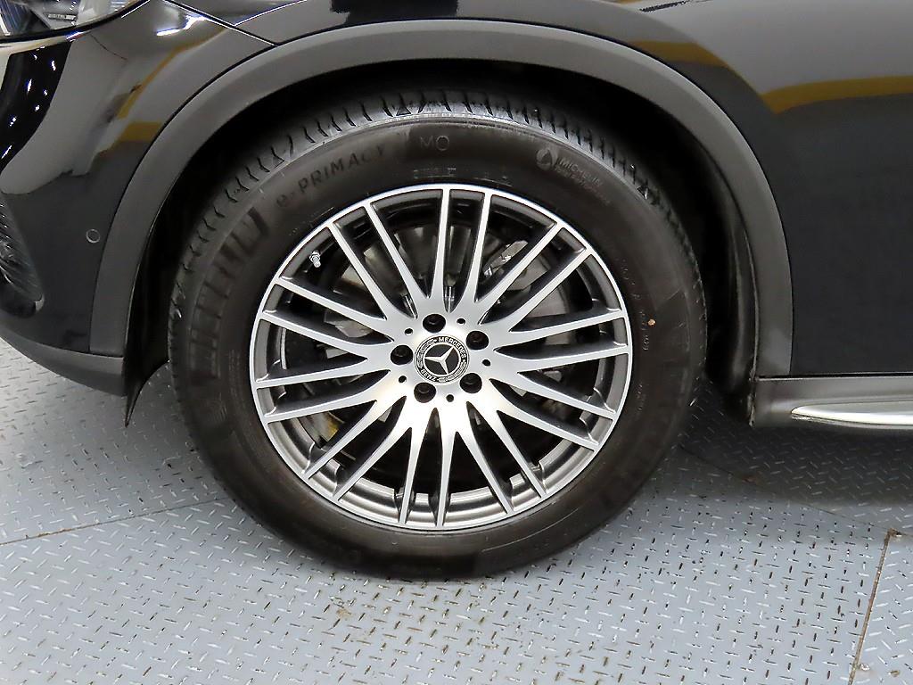 Mercedes Benz GLC Class 2024 Negro - Importación desde Corea - HF Imports Iquique - Foto 20