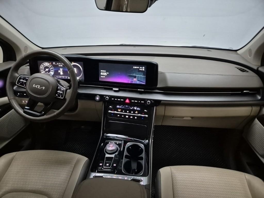 KIA Carnival - Vista 7