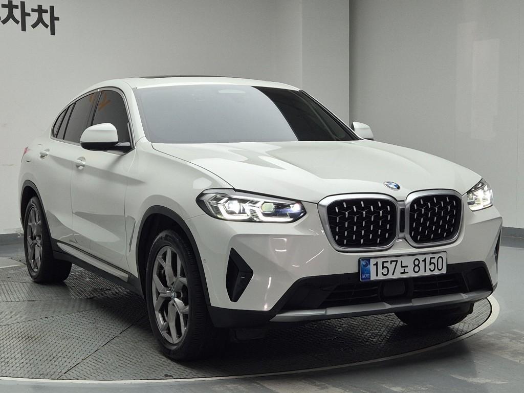 BMW X4 - Vista 4