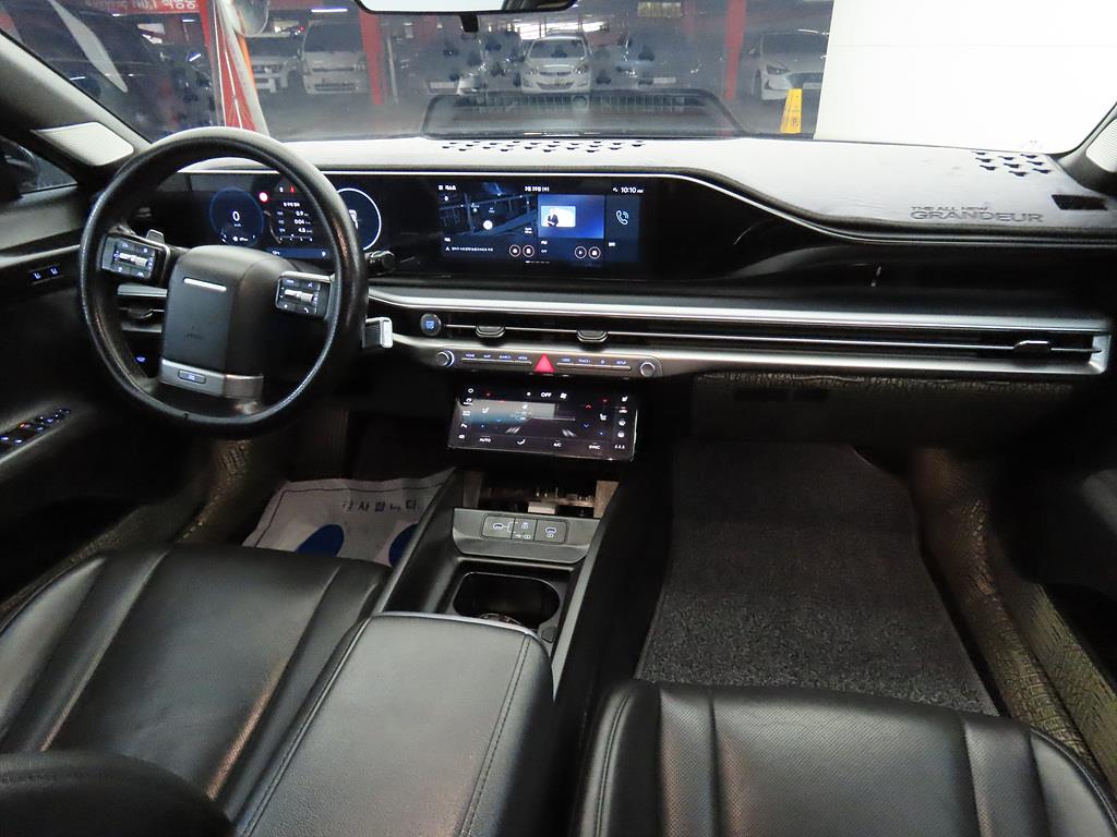 HYUNDAI Grandeur - Vista 5