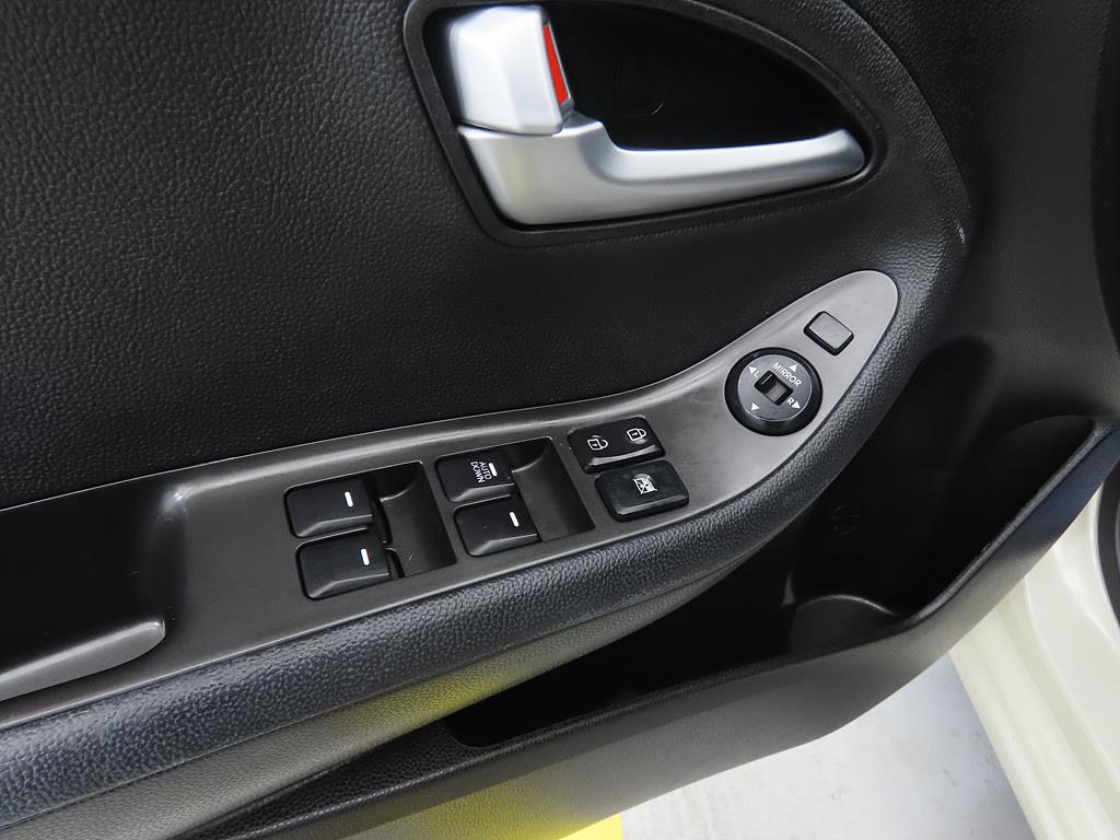 KIA Morning 2013 the color of pearl - Importación desde Corea - HF Imports Iquique - Foto 13