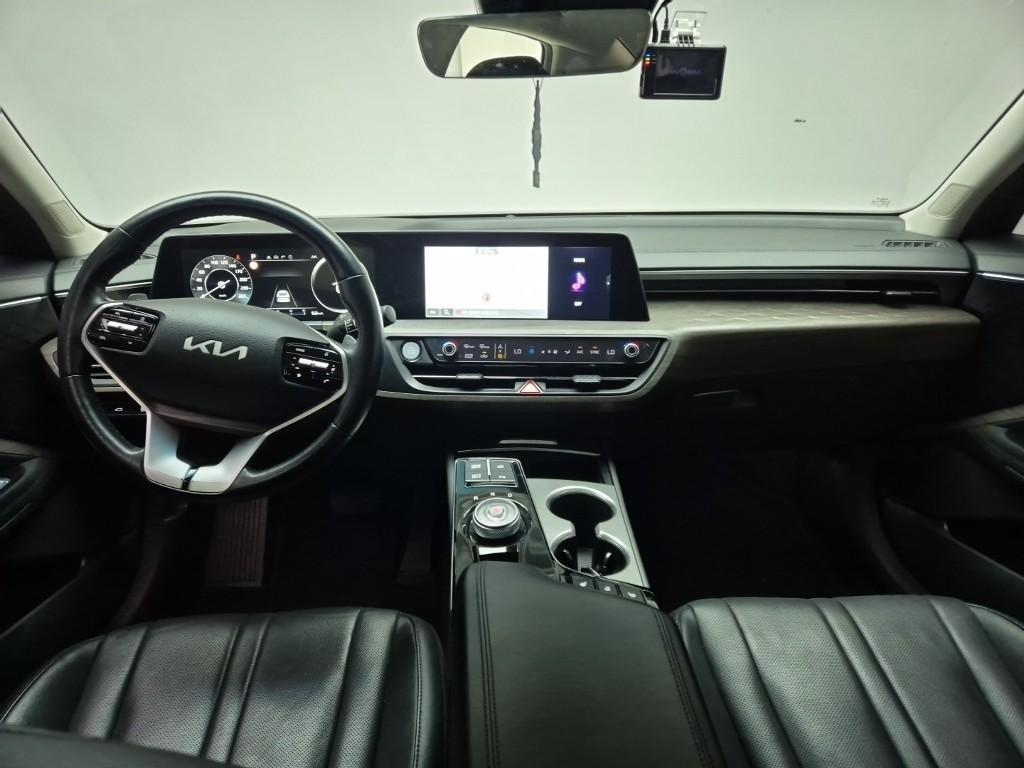 KIA K8 - Vista 7