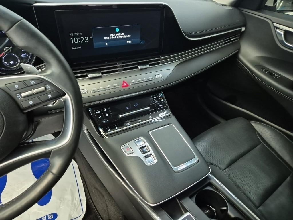 HYUNDAI Grandeur - Vista 10