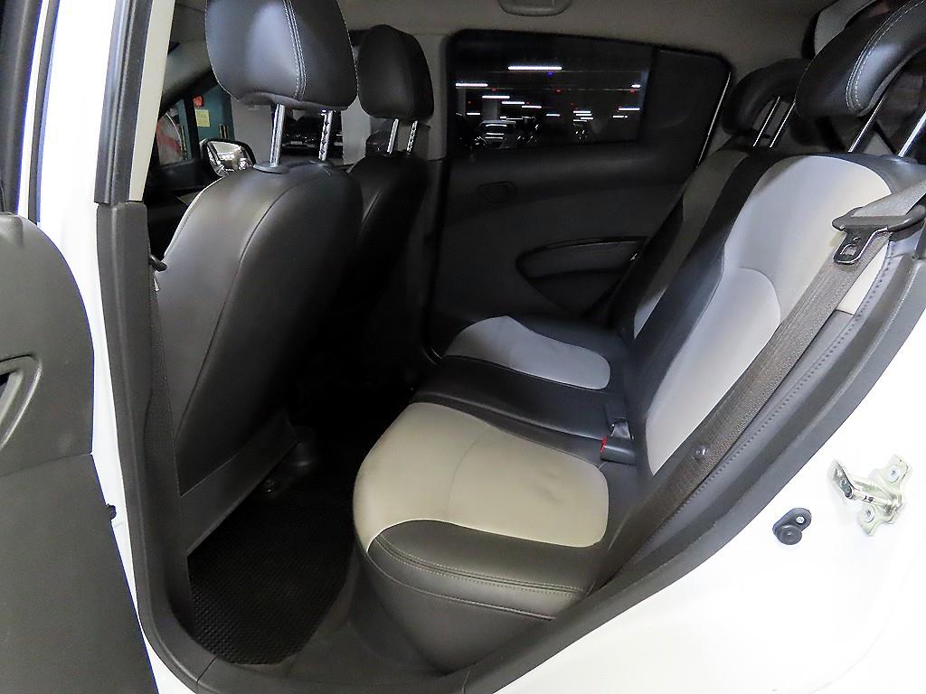 Chevrolet Spark - Vista 7