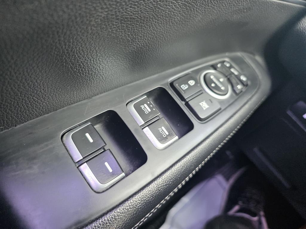 KIA Sorento - Vista 12