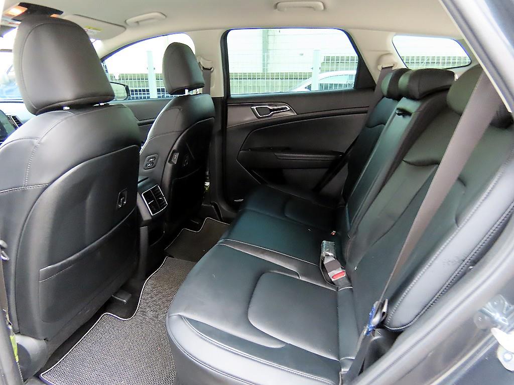 KIA Sportage - Vista 6