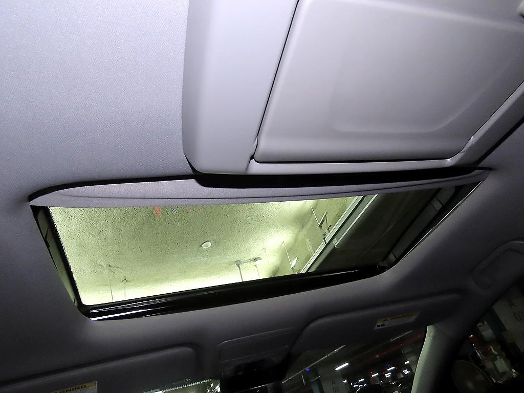 Honda Odyssey 2019 Gris - Importación desde Corea - HF Imports Iquique - Foto 16