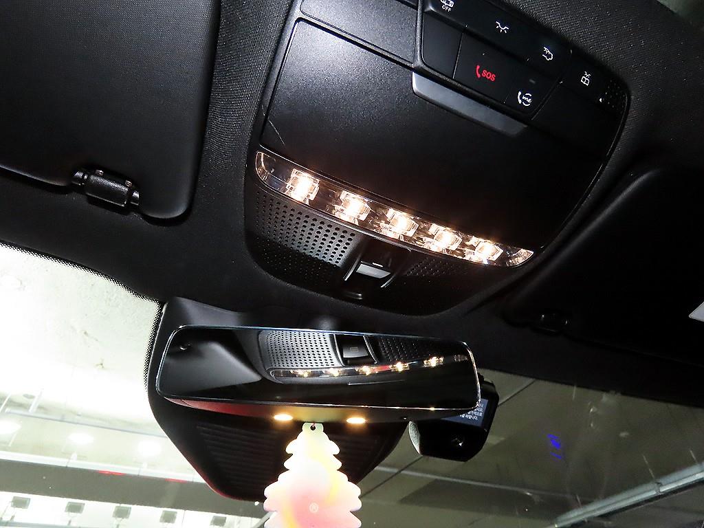 Mercedes Benz GLC Class 2021 Negro - Importación desde Corea - HF Imports Iquique - Foto 13