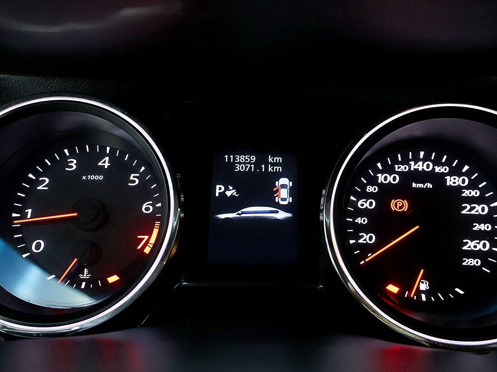 SAMSUNG SM7 - Vista 11