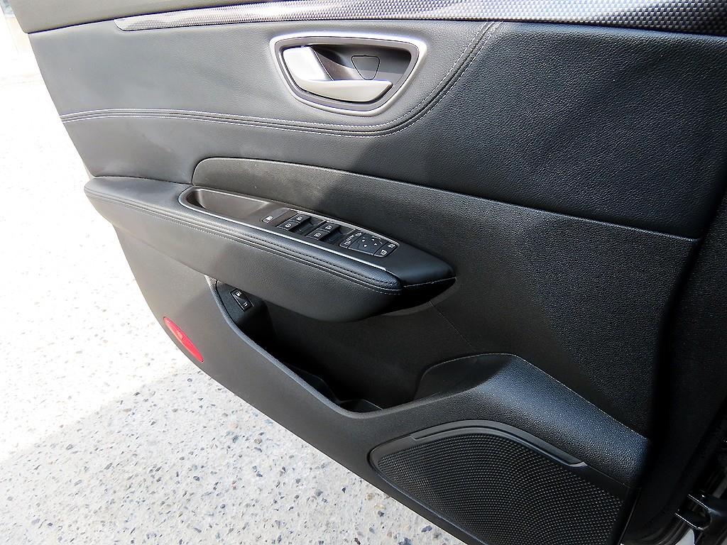 SAMSUNG SM6 - Vista 11