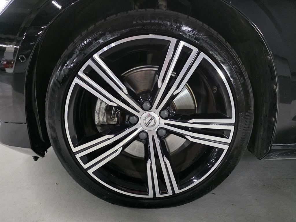 Volvo S60 2021 Negro - Importación desde Corea - HF Imports Iquique - Foto 19