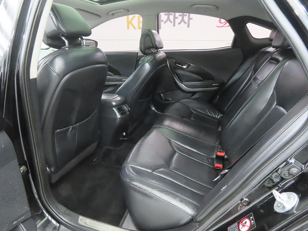 HYUNDAI Grandeur - Vista 6