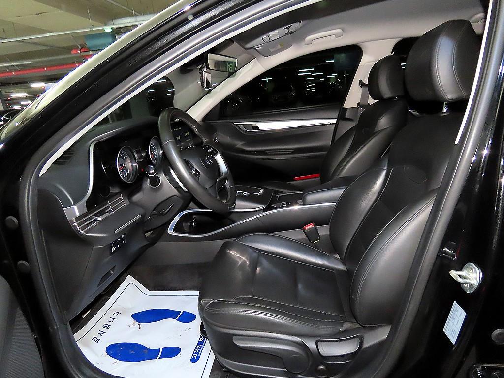 HYUNDAI Grandeur - Vista 6