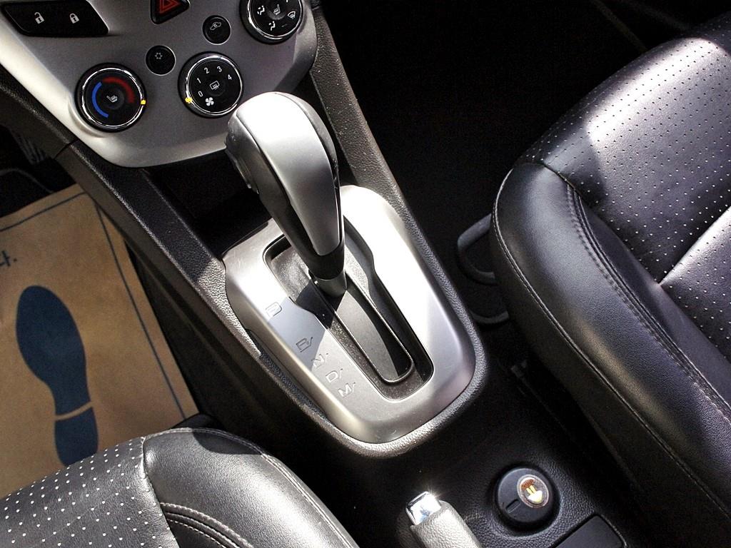 Chevrolet Abeo 2017 Blanco - Importación desde Corea - HF Imports Iquique - Foto 11