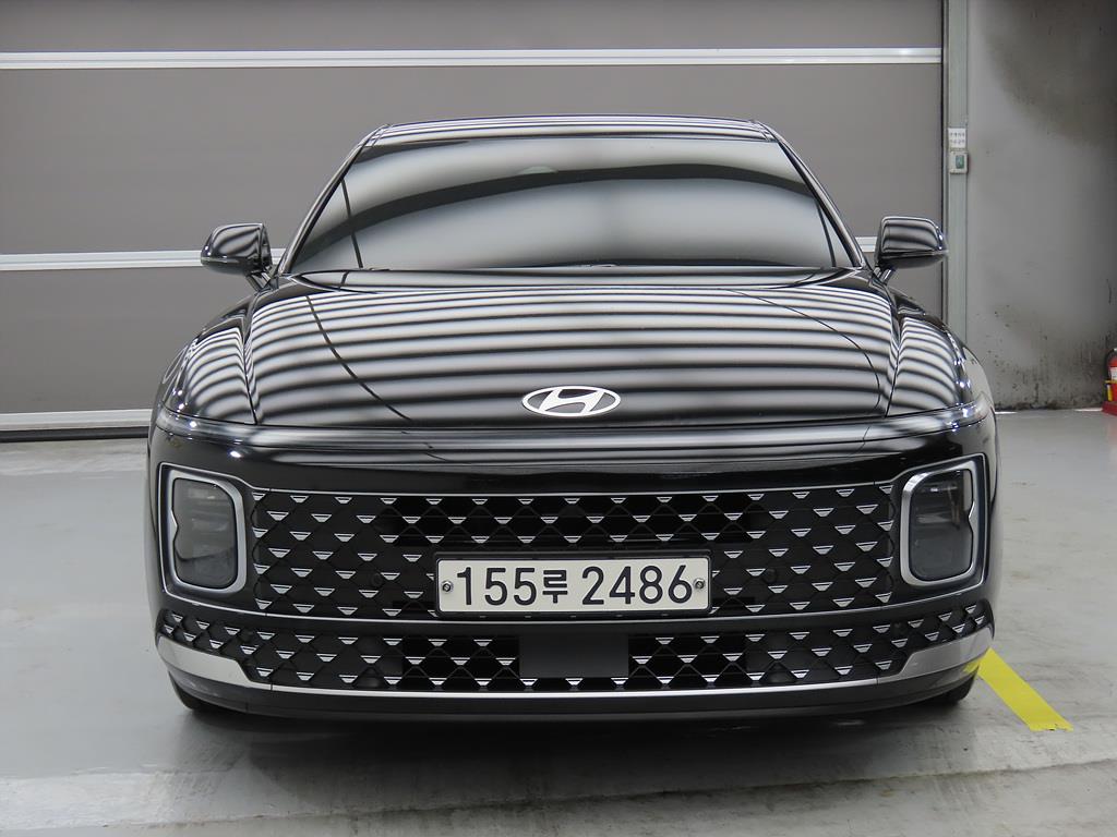 HYUNDAI Grandeur - Vista 2