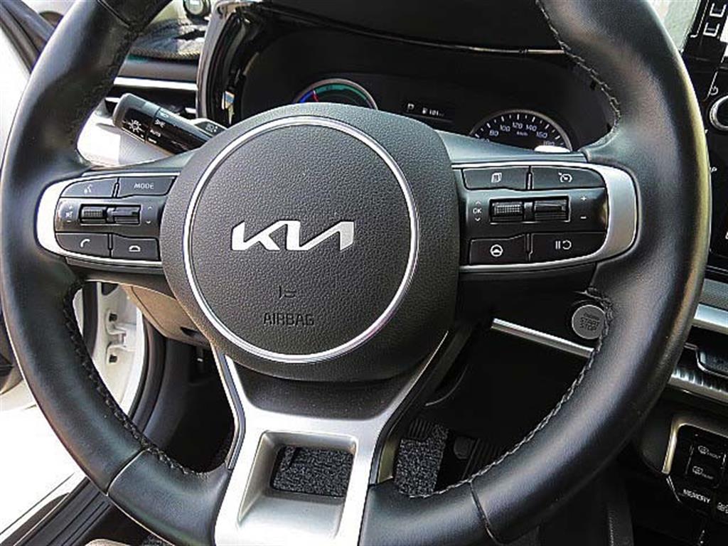 KIA K5 2023 Blanco - Importación desde Corea - HF Imports Iquique - Foto 9