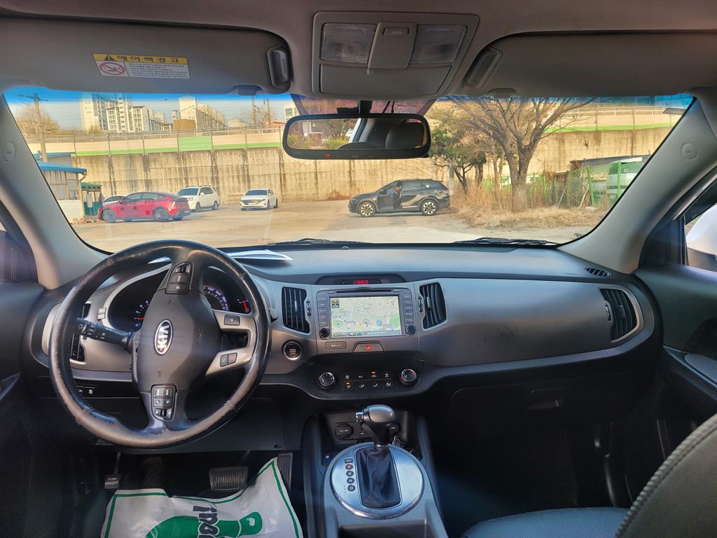 KIA Sportage 2016 Blanco - Importación desde Corea - HF Imports Iquique - Foto 17