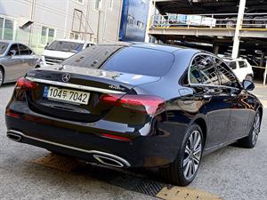 Mercedes Benz E class - Vista 8